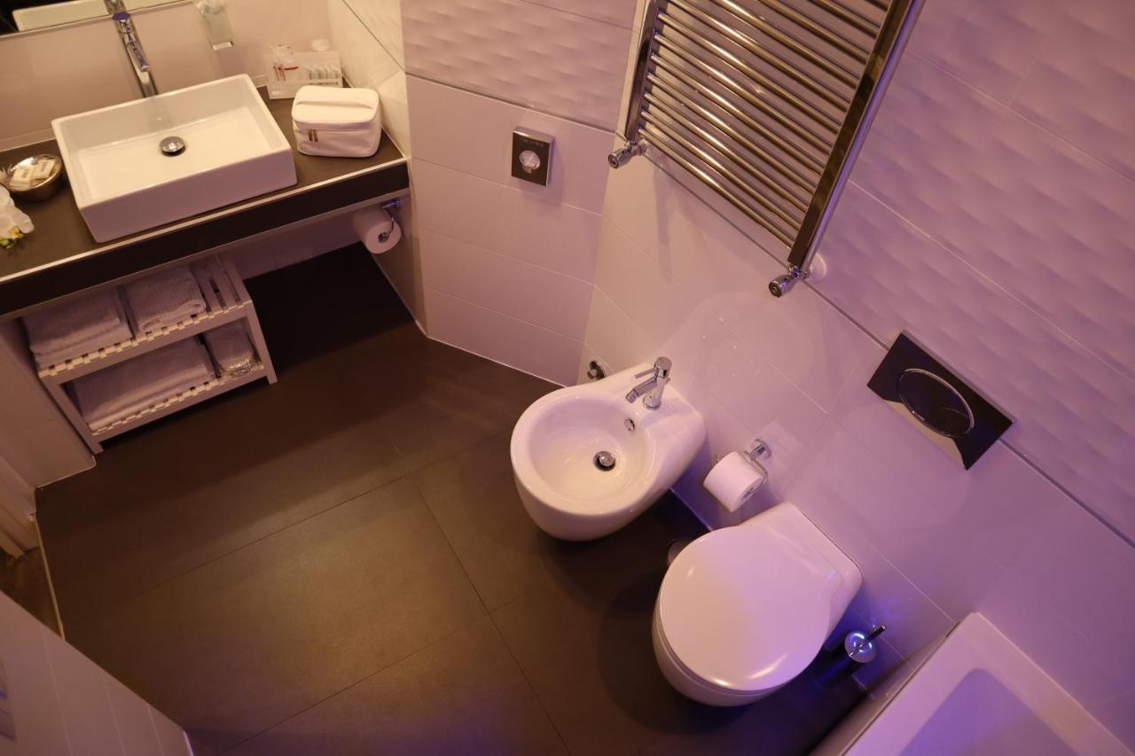 Millina Suites In Navona Rzym Zewnętrze zdjęcie